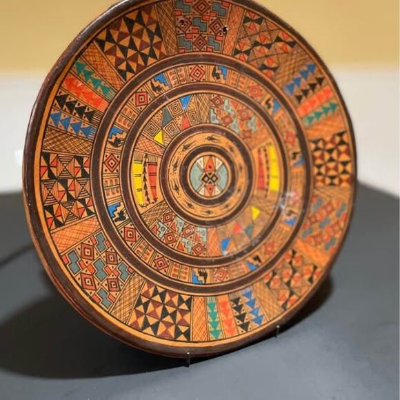 Terracotta tribal plate. Wall decor. Art - Picture 3 of 3